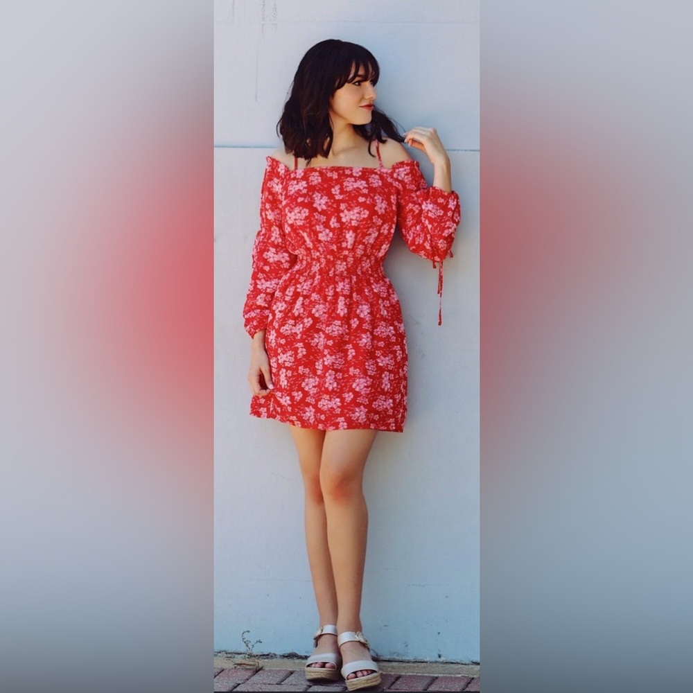 DIVIDED Red Floral Off The Shoulders Mini Summer Dress / Size 12
